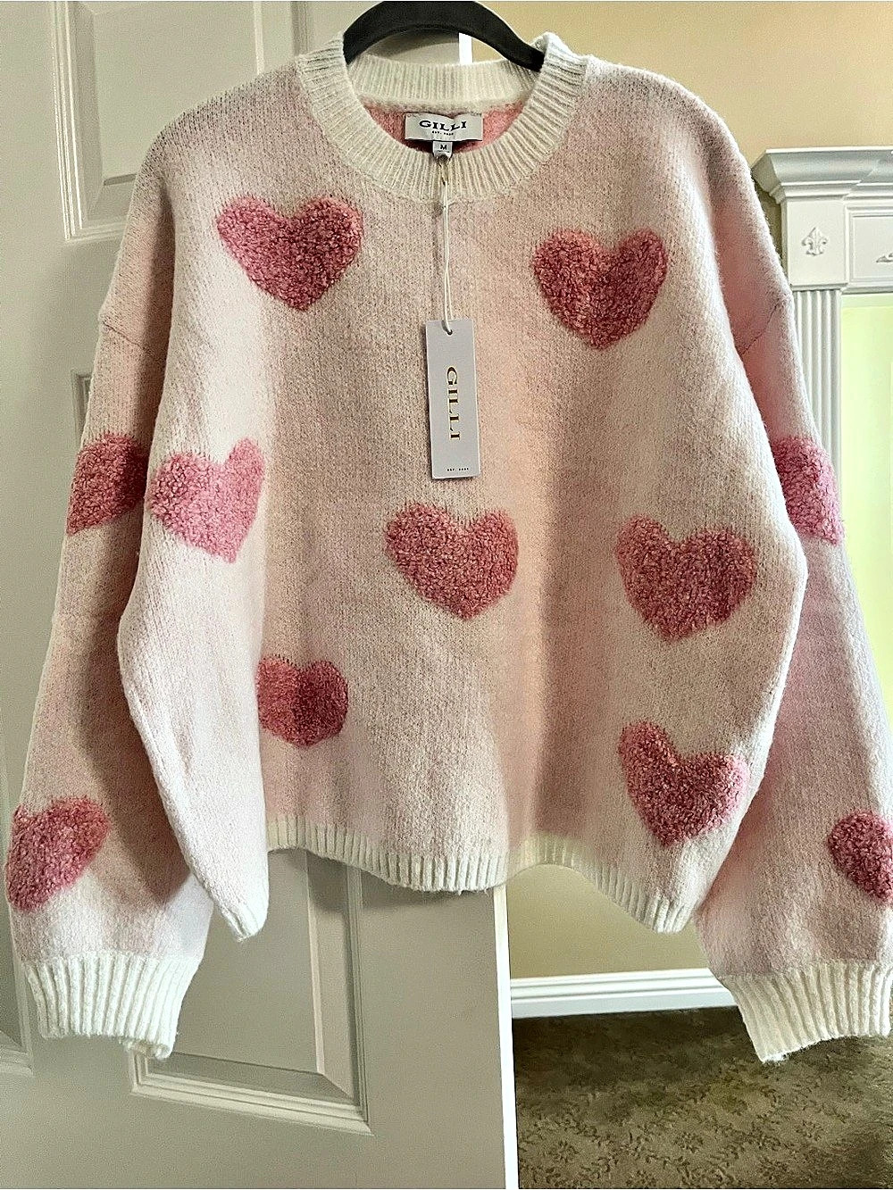 GILLI Pink Heart Fuzzy Sweater Pink & White Valentines Medium